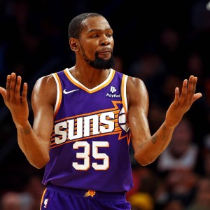 乌度卡揭秘杜兰特融入方式：不做进攻主导，鼓励火箭新星大胆成长