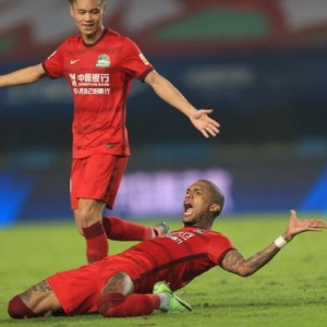 【中超】卡兰加头球破门 河南1比0战胜河北队